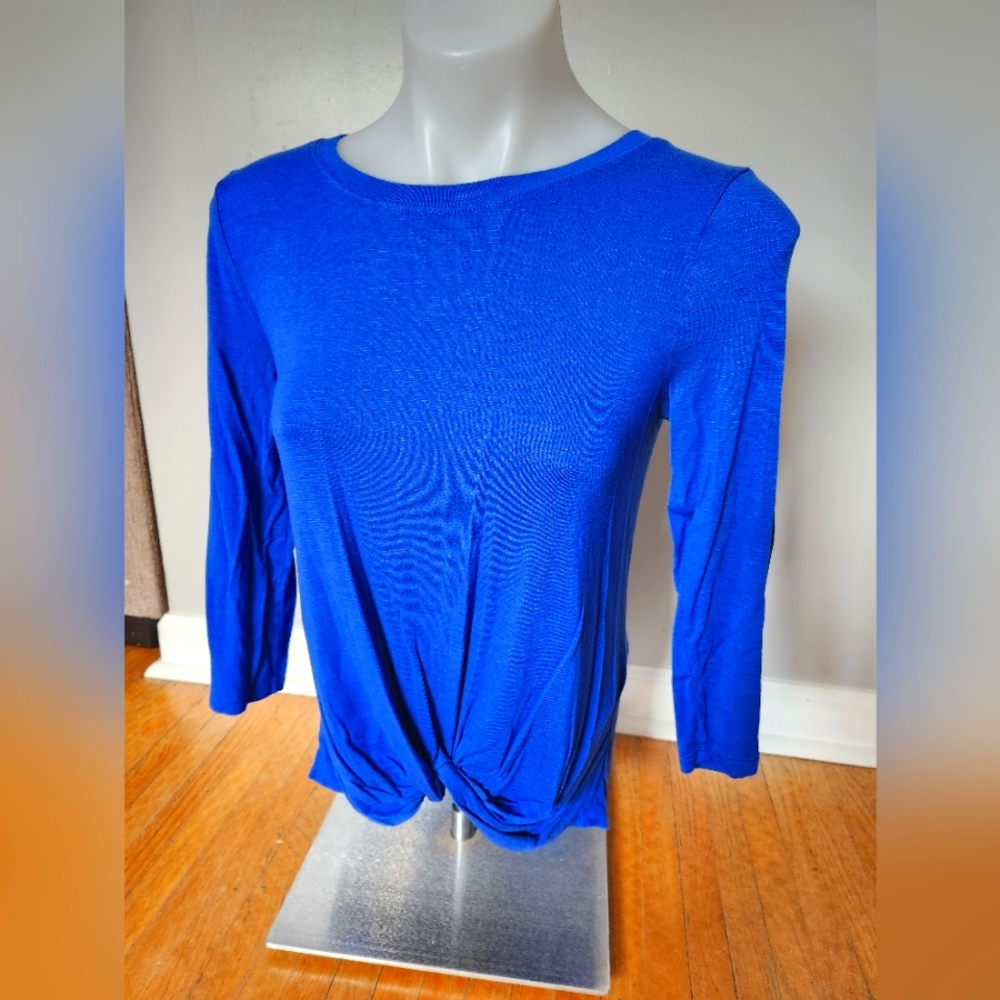 3/$20 WHBM twist front 3q length top